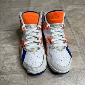 Nike Air Trainer SC Grey Total Orange GS Shoe Size 7Y White CJ0580-100 Preowned